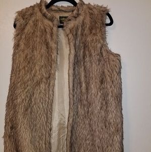 Faux fur brown vest